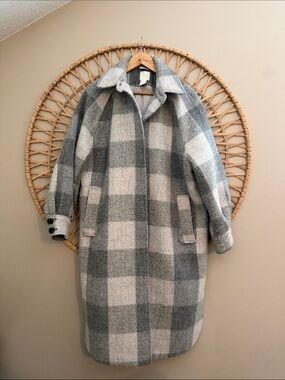 H&M Gray Plaid Long Shacket